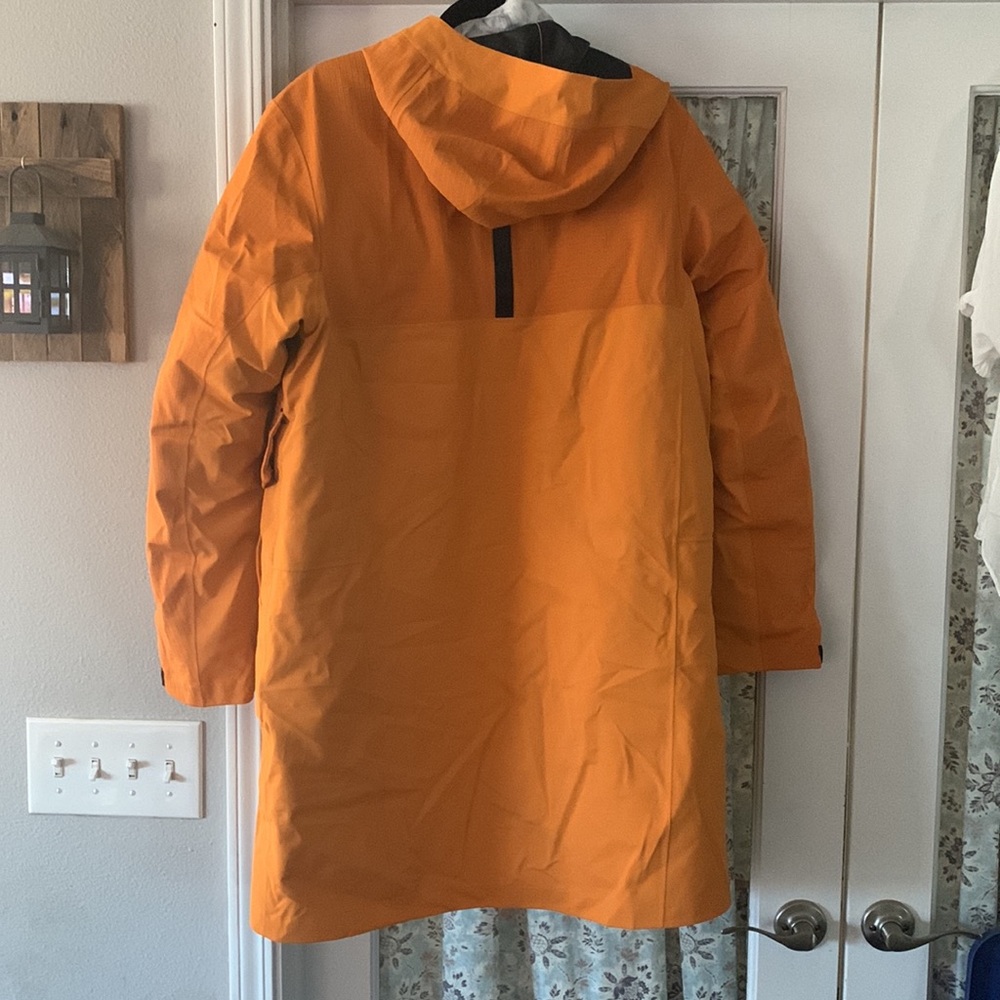 Men’s Nike tech pack jacket - Picture 16 of 16